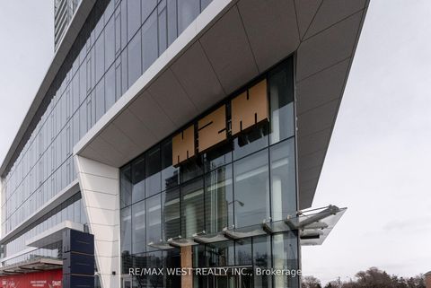 Photo 2 at 314 - 8 Olympic Garden, Newtonbrook East, Toronto