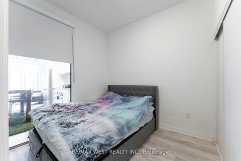 Photo 24 at 314 - 8 Olympic Garden, Newtonbrook East, Toronto