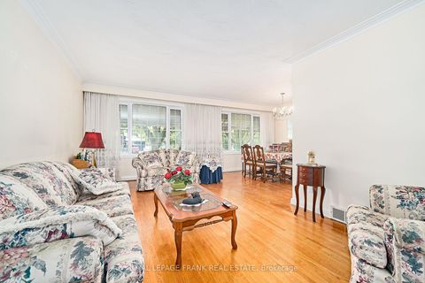 Photo 7 at 28 Winnipeg Road, The Westway, Toronto