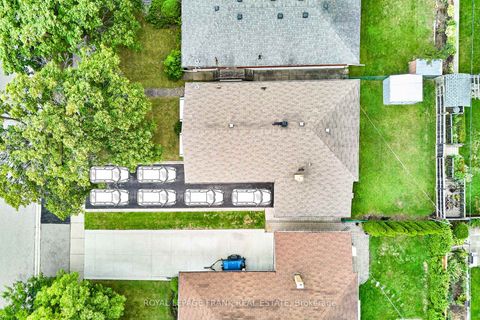 Photo 26 at 28 Winnipeg Road, The Westway, Toronto