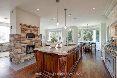 Photo 16 at 12 Gradwell Drive, Cliffcrest, Toronto