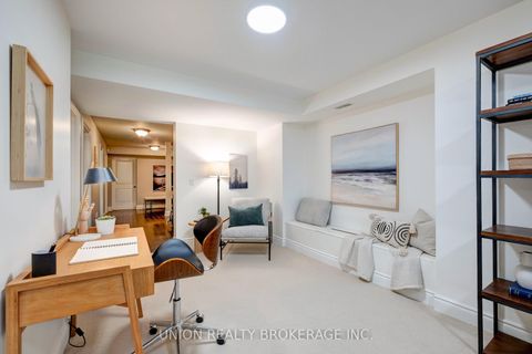 Photo 35 at 12 Gradwell Drive, Cliffcrest, Toronto