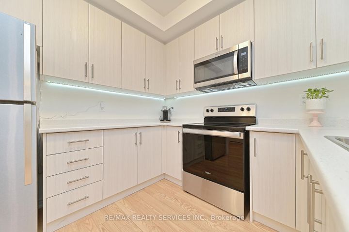 Photo 11 at 78 - 9460 The Gore Road, Bram East, Brampton
