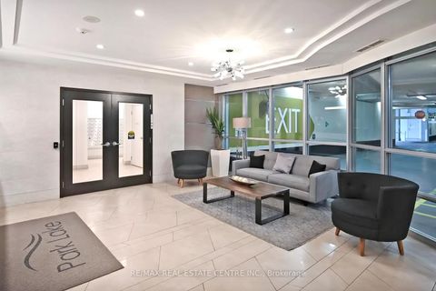 Photo 3 at 808 - 1900 Lake Shore Boulevard W, South Parkdale, Toronto
