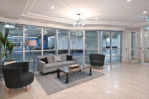 Photo 4 at 808 - 1900 Lake Shore Boulevard W, South Parkdale, Toronto
