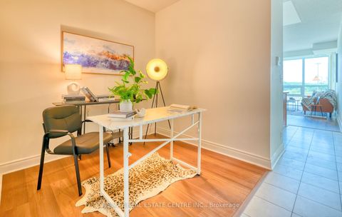 Photo 8 at 808 - 1900 Lake Shore Boulevard W, South Parkdale, Toronto