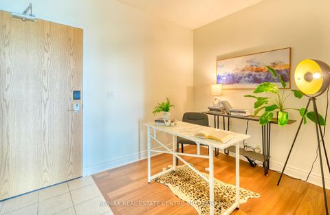 Photo 9 at 808 - 1900 Lake Shore Boulevard W, South Parkdale, Toronto