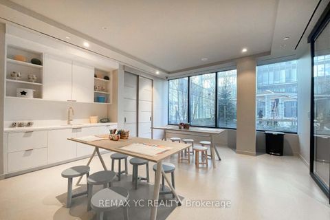 Photo 17 at 6908 - 138 Downes Street, Waterfront Communities C8, Toronto