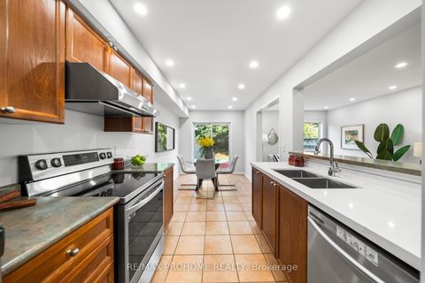 Photo 14 at 144 Deepspring Crescent, Vellore Village, Vaughan