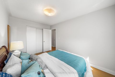 Photo 22 at 144 Deepspring Crescent, Vellore Village, Vaughan