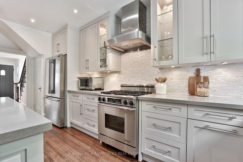 Photo 11 at 205 Strathearn Road, Cedarvale, Toronto