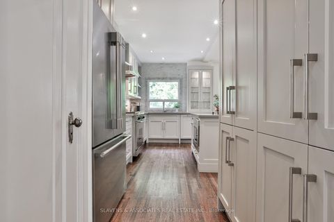 Photo 12 at 205 Strathearn Road, Cedarvale, Toronto