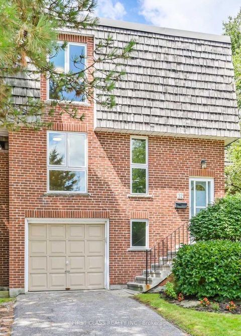 Photo 0 at 32 Scenic Mill Way, Windfields, Toronto