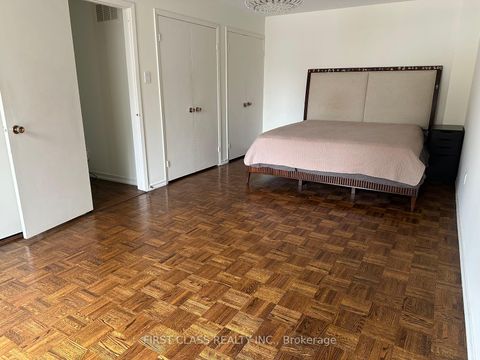 Photo 19 at 32 Scenic Mill Way, Windfields, Toronto