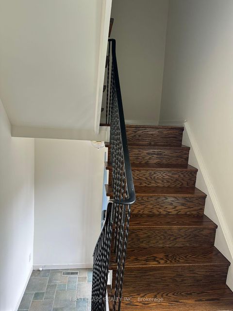 Photo 21 at 32 Scenic Mill Way, Windfields, Toronto