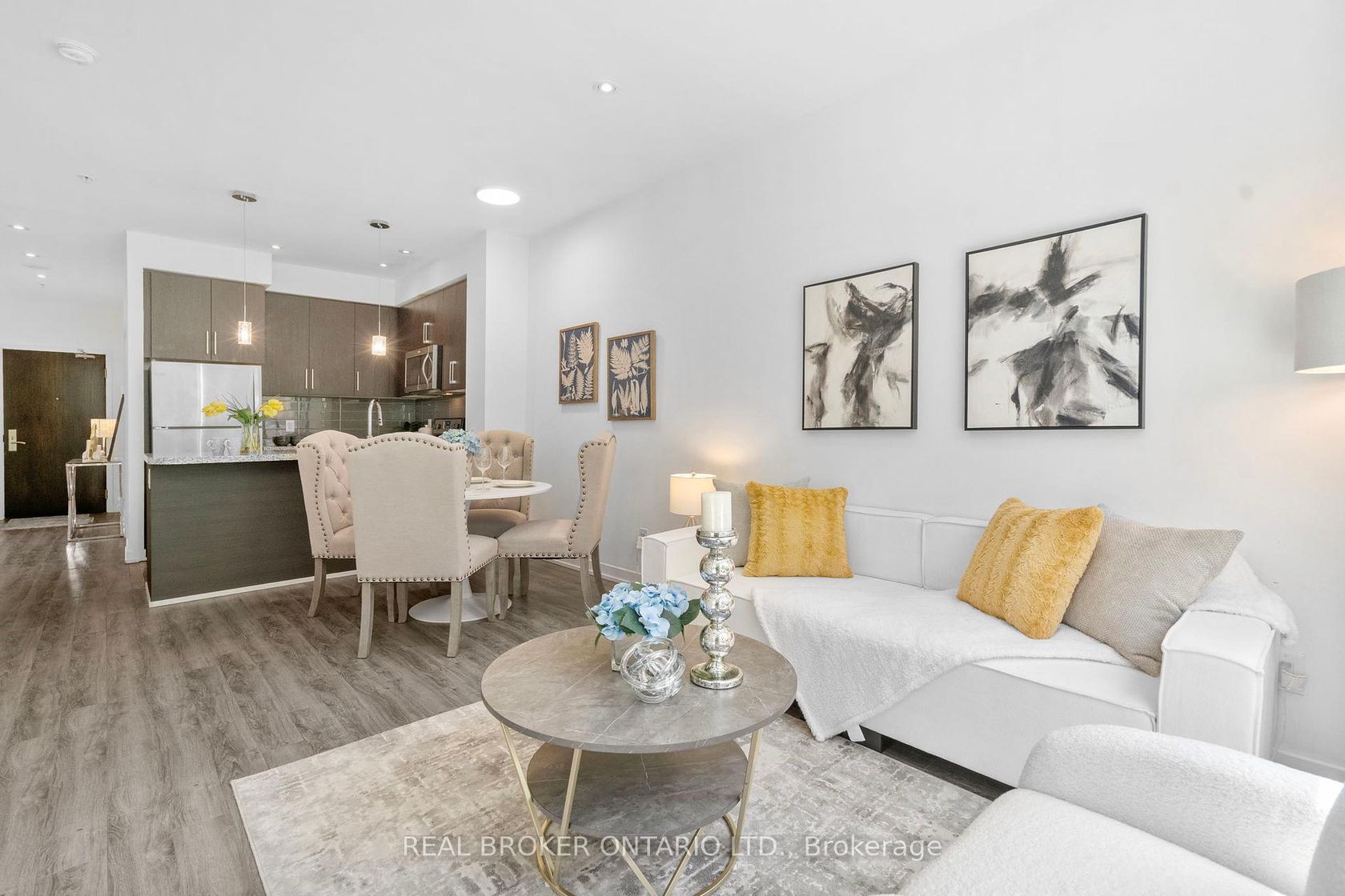 103 - 840 Queen's Plate Drive, Clairville, Toronto 