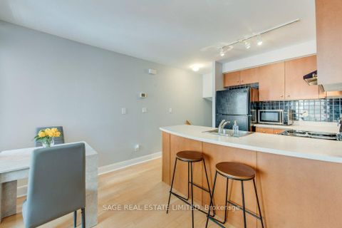 Photo 6 at 338 - 415 Jarvis Street, South St. James Town, Toronto