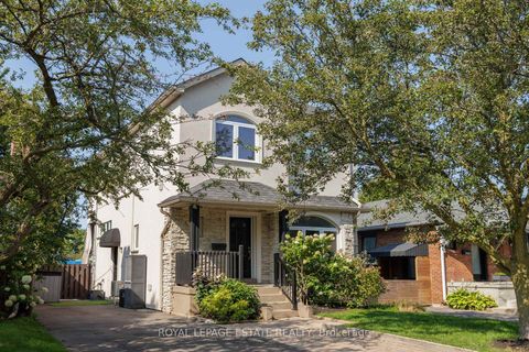 Photo 0 at 32 Manderley Drive, Cliffside, Toronto