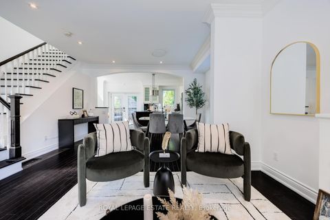 Photo 7 at 32 Manderley Drive, Cliffside, Toronto