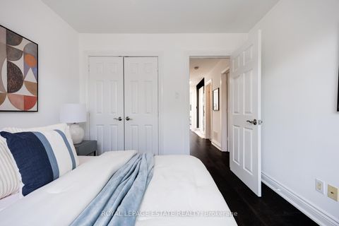 Photo 30 at 32 Manderley Drive, Cliffside, Toronto