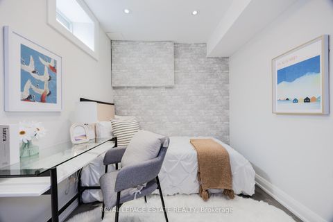 Photo 40 at 32 Manderley Drive, Cliffside, Toronto