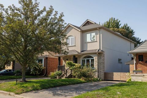 Photo 48 at 32 Manderley Drive, Cliffside, Toronto
