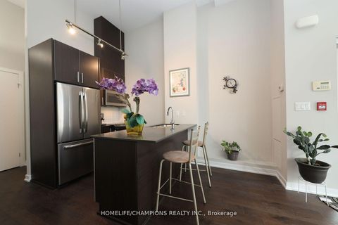 Photo 2 at Th10 - 20 Bruyeres Mews, Waterfront Communities C1, Toronto