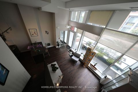 Photo 9 at Th10 - 20 Bruyeres Mews, Waterfront Communities C1, Toronto