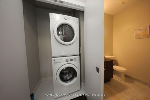 Photo 26 at Th10 - 20 Bruyeres Mews, Waterfront Communities C1, Toronto