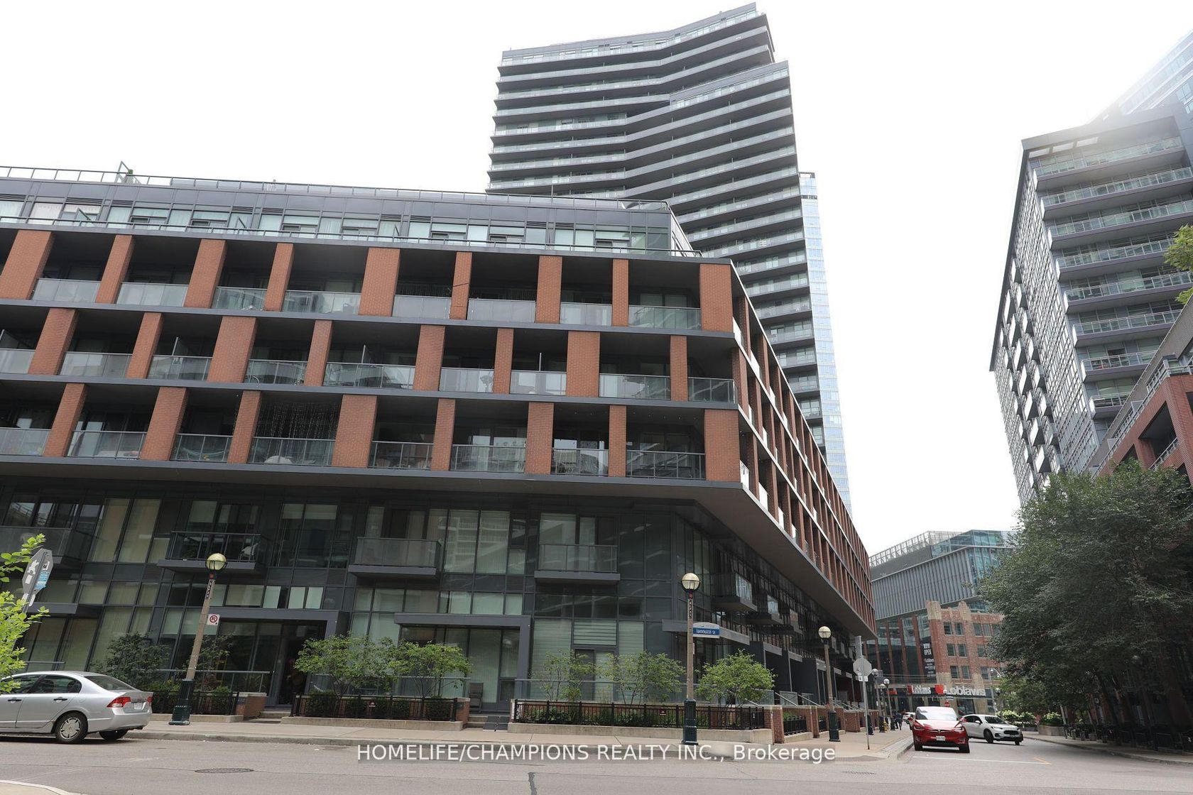 Th10 - 20 Bruyeres Mews, Waterfront Communities C1, Toronto 
