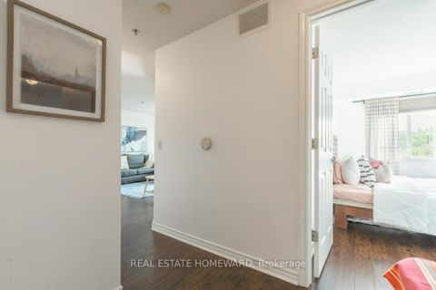 Photo 4 at 302 - 684 Warden Avenue, Birchmount, Toronto