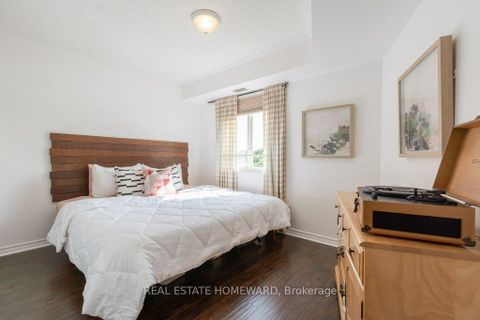 Photo 6 at 302 - 684 Warden Avenue, Birchmount, Toronto