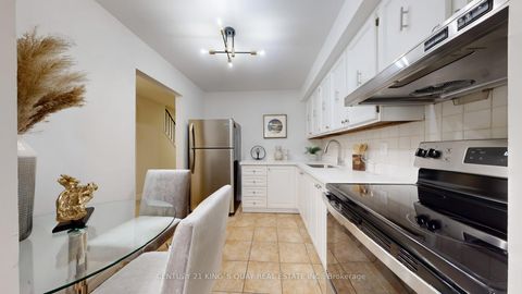 Photo 10 at 81 Elsa Vine Way, Bayview Village, Toronto