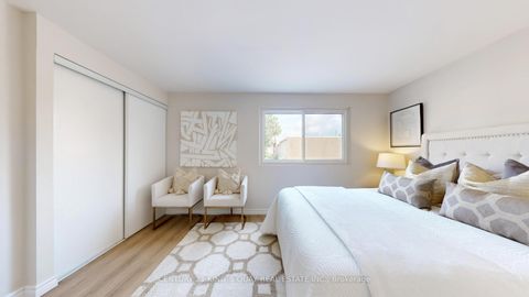 Photo 22 at 81 Elsa Vine Way, Bayview Village, Toronto