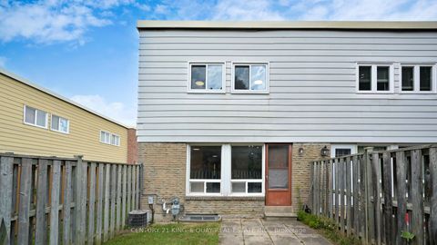 Photo 37 at 81 Elsa Vine Way, Bayview Village, Toronto