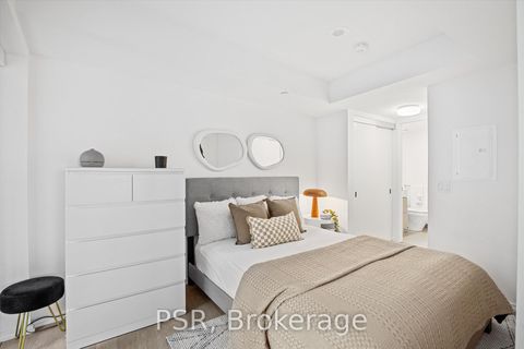 Photo 14 at 716 - 5 Soudan Avenue, Mount Pleasant West, Toronto