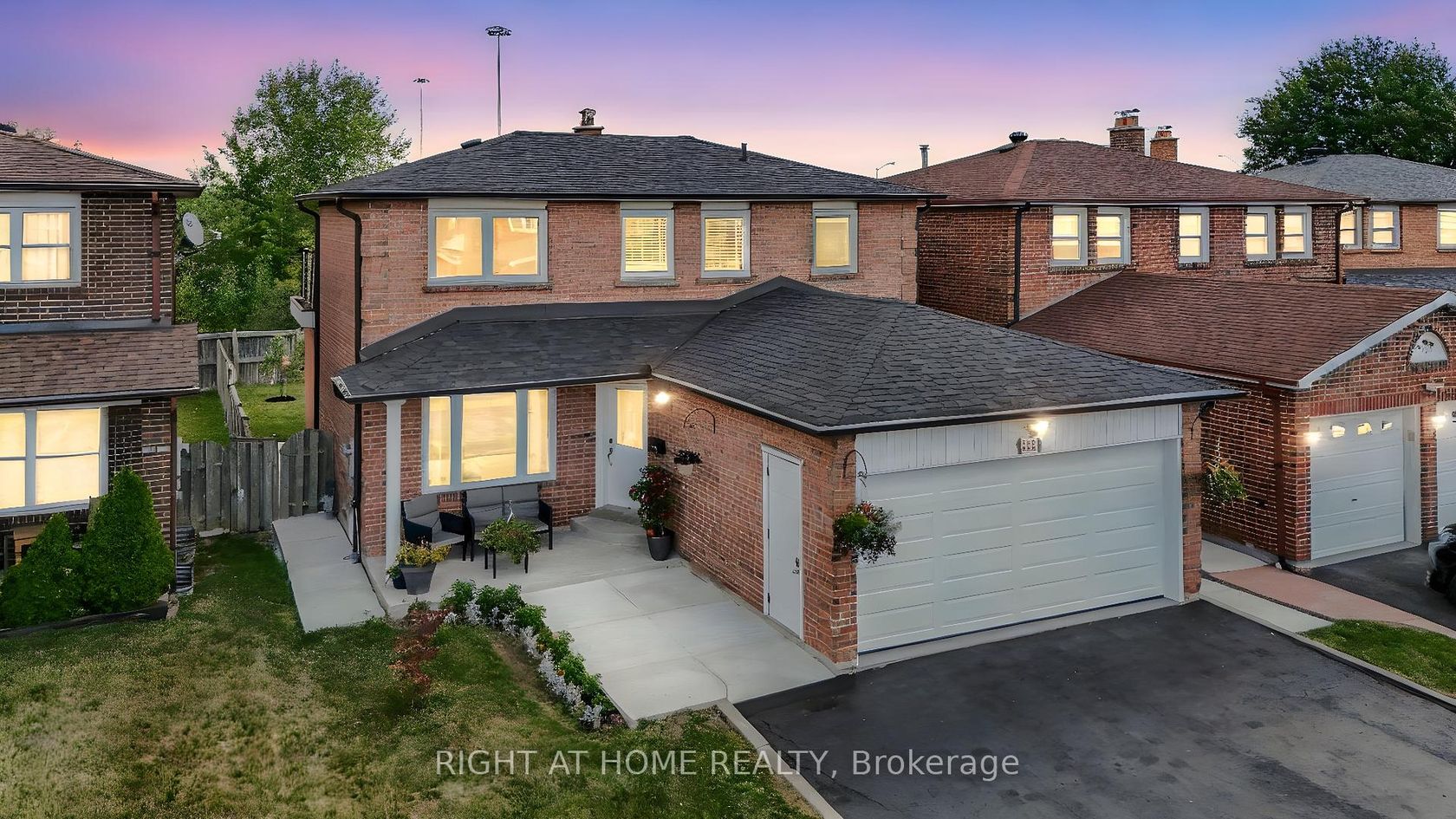 4024 Longo Circle, Malton, Mississauga 