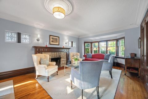 Photo 4 at 64 Grenview Boulevard N, Kingsway South, Toronto