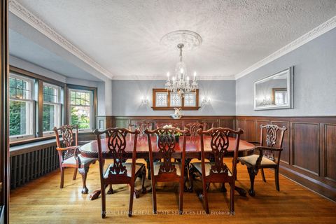 Photo 5 at 64 Grenview Boulevard N, Kingsway South, Toronto