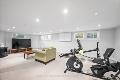 Photo 29 at 64 Grenview Boulevard N, Kingsway South, Toronto