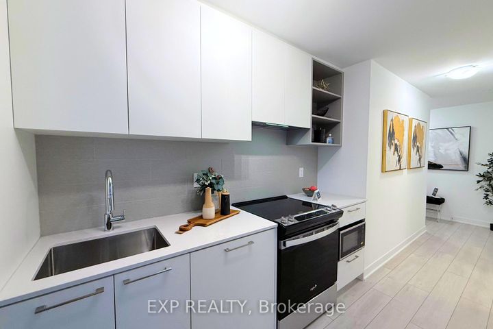 Photo 3 at 506 - 260 Malta Avenue, Fletcher's Creek South, Brampton