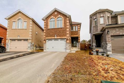Photo 1 at 1870 Lamstone Street, Alcona, Innisfil