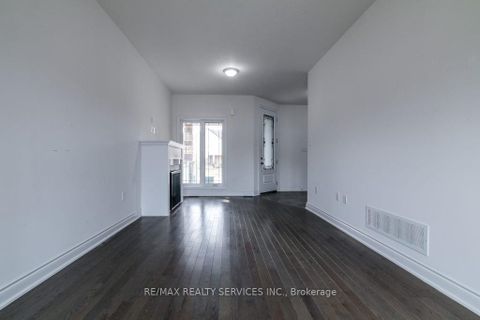 Photo 5 at 1870 Lamstone Street, Alcona, Innisfil Photo 5 at 1870 Lamstone Street, Alcona, Innisfil