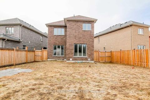 Photo 24 at 1870 Lamstone Street, Alcona, Innisfil