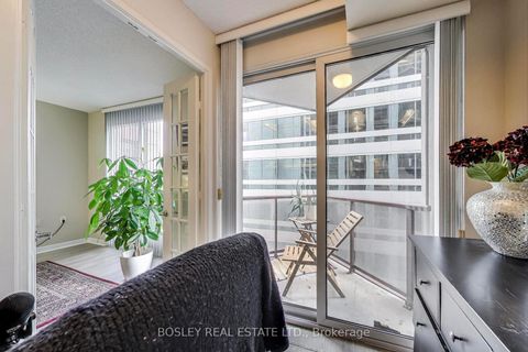 Photo 14 at 1007 - 85 Bloor Street E, Yonge Corridor, Toronto