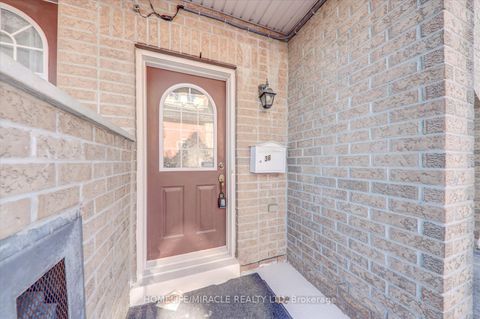 Photo 3 at 36 Jenkinson Way, Dorset Park, Toronto