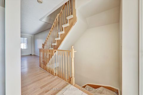 Photo 9 at 36 Jenkinson Way, Dorset Park, Toronto