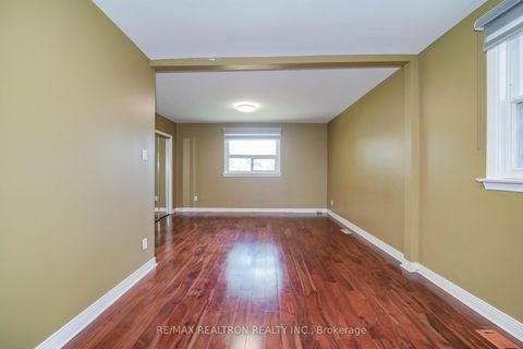 Photo 19 at 31 Tedford Drive, Maryvale, Toronto