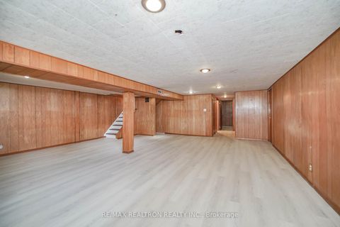 Photo 22 at 31 Tedford Drive, Maryvale, Toronto