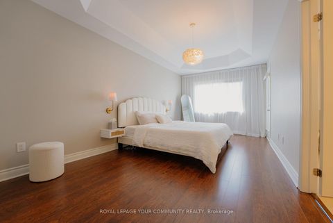 Photo 18 at 117 Hansard Drive, Vellore Village, Vaughan